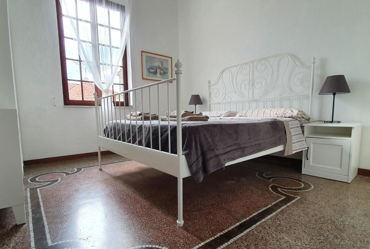 Appartamento Casa indipendente a 200 metri dal mare Varazze Esterno foto